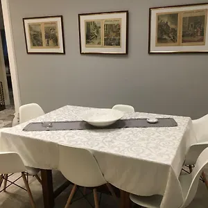 Dimora Del Papa Apartament